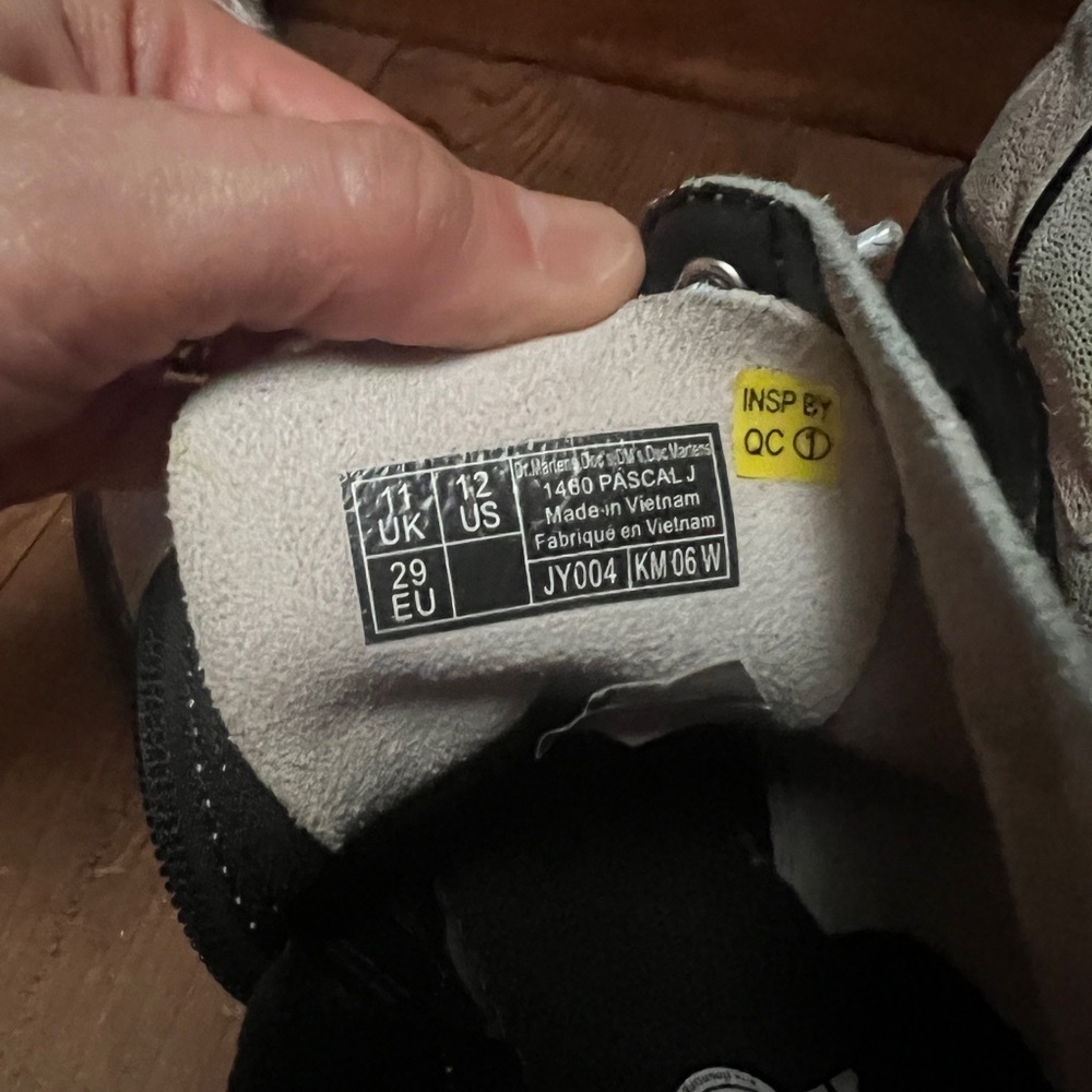 Dr. Martens Kids Iridescent Boots - Silver - Picture 6 of 6